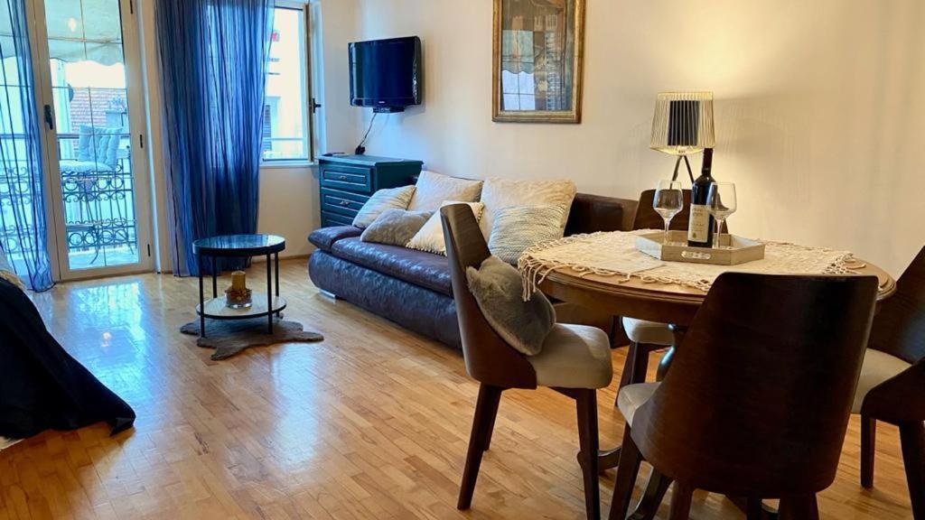 Apartments Nautica แฮร์เซ็ก-โนวี ภายนอก รูปภาพ
