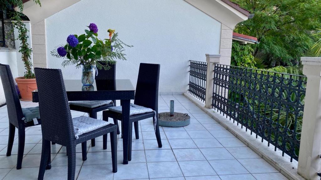 Apartments Nautica แฮร์เซ็ก-โนวี ภายนอก รูปภาพ